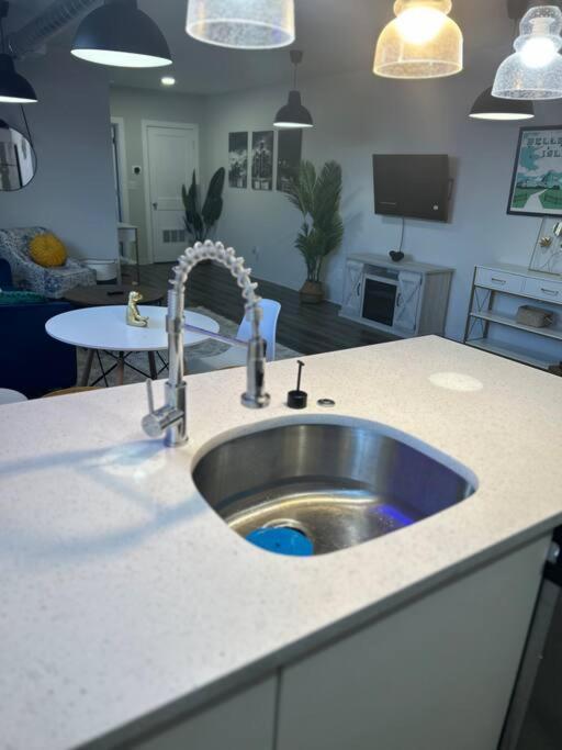 Modern Loft!/Free Parking/Long Stay Friendly! Detroit Exteriör bild